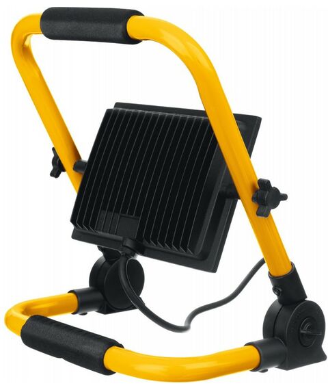 Осветительные приборы: Светодиодный прожектор STAYER LED-MAX 50 Вт переносной [57135-50] фотографии