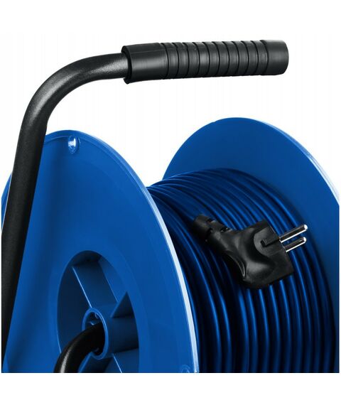 Удлинители электрические: Силовой удлинитель на катушке Зубр ПВС 315 3х1.5 30м 3500Вт IP44 [55081-30] фотографии