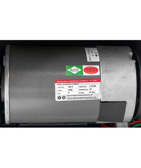 Беговые дорожки: Беговая дорожка Titanium Masters Physiotech X-Compact фотографии