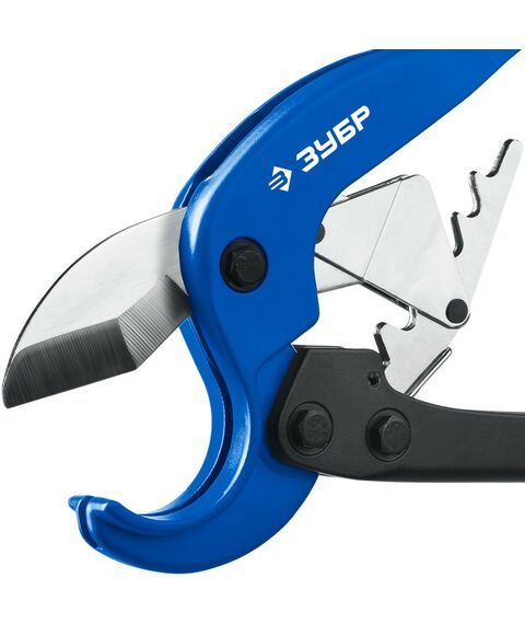 Трубогибы: Мощный двуручный труборез по металлопластиковым и пластиковым трубам Зубр Профессионал М-300 до 63 мм [23703-63] фотографии