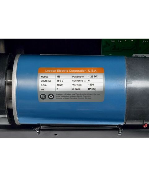 Беговые дорожки: Беговая дорожка Titanium Life M5 фотографии