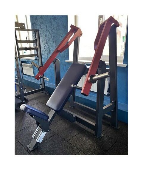 Жим от груди горизонтальный с независимыми рычагами AV311/80 фотографии