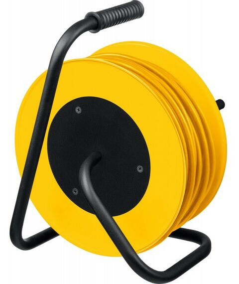 Силовой удлинитель на катушке STAYER M-315 ПВС, 3 х 1.5 мм2, 50 м, 3500 Вт [55078-50] фотографии