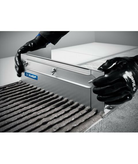 Раздвижная гребенка для плитки Зубр Профессионал зуб 10*10 мм до 600 мм, оцинкованная сталь [08045-10] фотографии