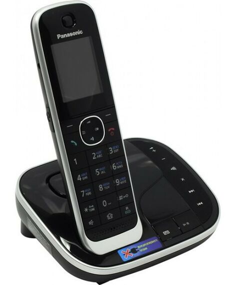 Радиотелефоны DECT: Радиотелефон Panasonic KX-TGJ320RUB Black трубка с цветным ЖК дисплеем, DECT, А/Отв. фотографии
