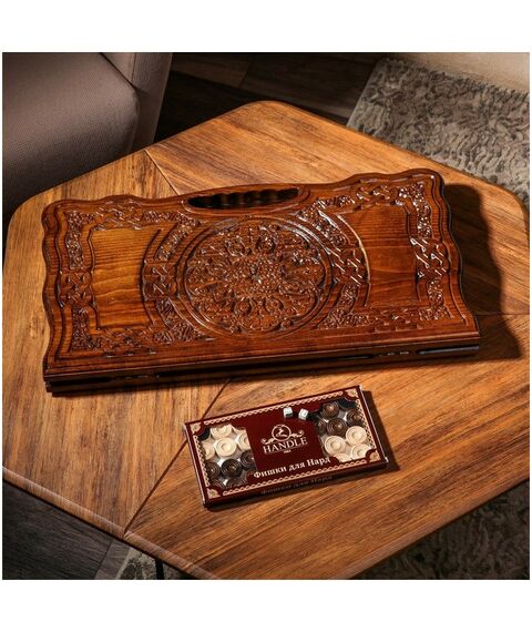 Настольные игры:  Нарды ручной работы "Узор", глубокая резка, с ручкой, 60х30 см, с шахматным полем, массив ореха, Армения фотографии