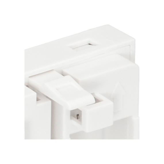 Вставка Nikomax NMC-PM1P-PF-WT французский формат Mosaic, 45x45мм, 1 порт, под модули Keystone, со шторкой, белая фотографии