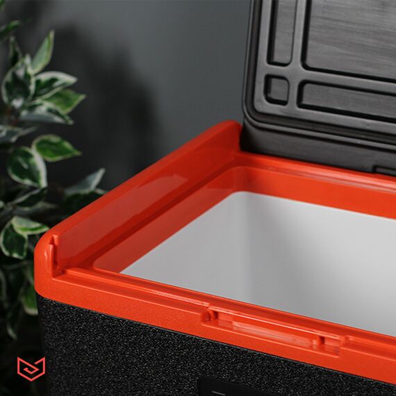 Компрессорный автохолодильник Meyvel AF-K30 фотографии