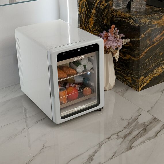 Холодильник для косметики и напитков Meyvel MD35-White фотографии