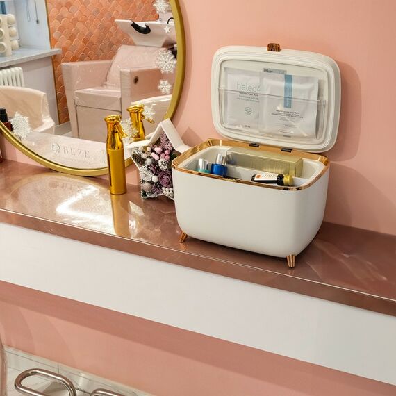 Мини-холодильник для косметики Meyvel MB-09C3W фотографии