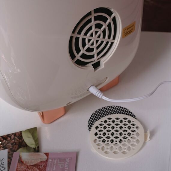 Мини-холодильник для косметики Meyvel MB-12C1W фотографии