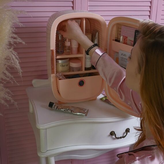 Мини-холодильник для косметики Meyvel MB-12C1W фотографии