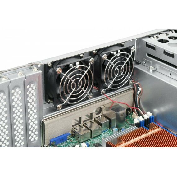 Серверный корпус INWIN R300-01 3U, форм-фактор SSI CEB, цвет черный/серебристый, материал пластик/сталь, 1 вентилятор, без Б/П, 7 слотов расширения, ширина 483 мм, высота 133 мм, глубина 559 мм, вес 17.9 кг фотографии