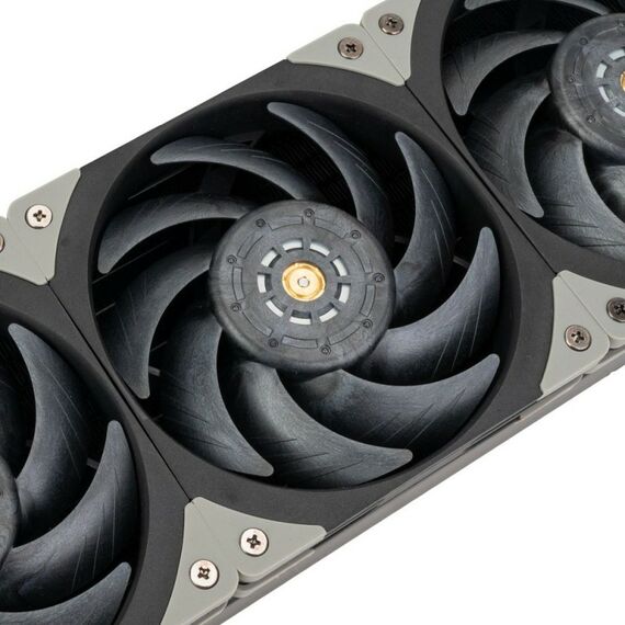 Жидкостная система охлаждения SilverStone G53XE360PD00020 фотографии