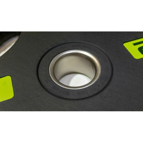 Диски d 50: Диск олимпийский Original FitTools FT-2HGP-20 обрезиненный черный с двумя хватами 20 кг фотографии