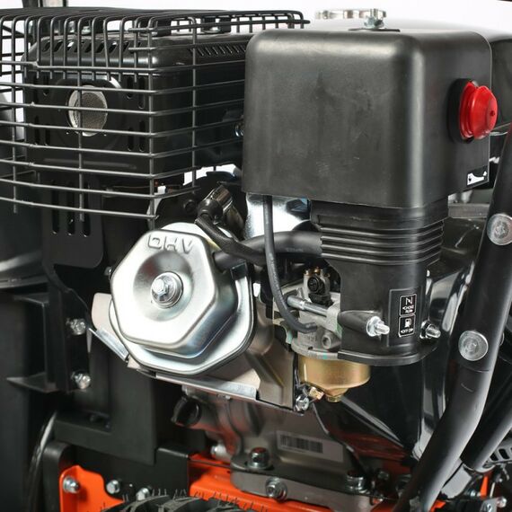 Снегоуборочные, подметальные машины: Снегоуборщик Patriot СИБИРЬ 110Е 11 л.с.,стартер ручной/220В, ковш 71см. колеса 15" [426108110] фотографии