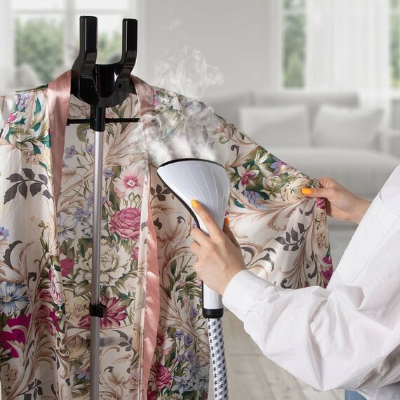 Отпариватели и пароочистители: Отпариватель Endever Odyssey Q-106 мощность 1800 Вт, объем 1.8 л фотографии