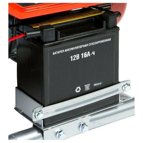 Электростанции: Бензиновый генератор с электростартером Зубр ЗЭСБ-5500-Э 5500 Вт фотографии