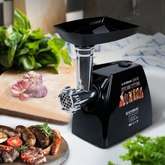 Мясорубки: Мясорубка электрическая Endever Sigma-56 черный фотографии