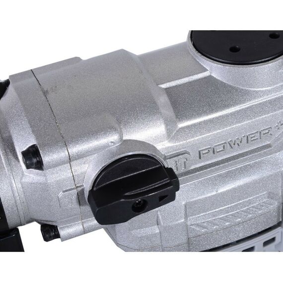 Перфораторы: Перфоратор РЕСАНТА П-40-1600КМ фотографии