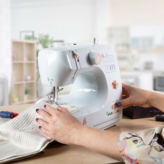 Швейные машинки: Швейная машина VLK Napoli 1600 белый [80298] фотографии