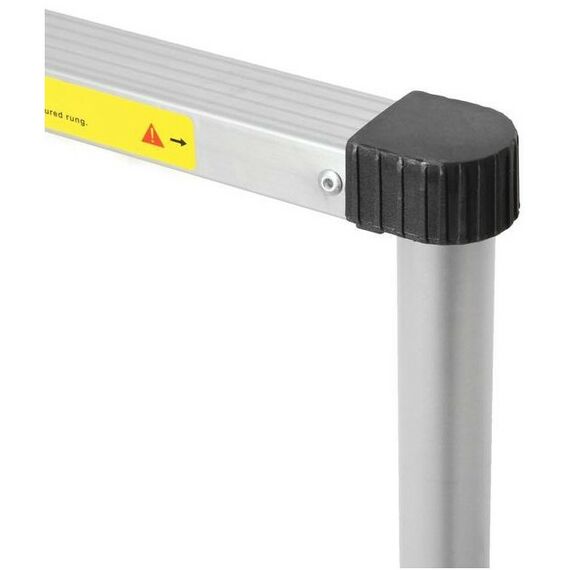 Стремянки и лестницы: Лестница телескопическая TUNDRA 2.6 м алюминиевая, 9 ступеней, автомат фотографии