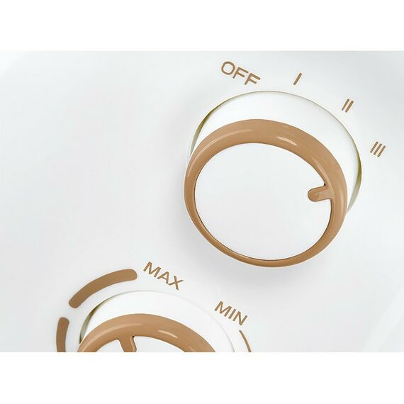 Масляные радиаторы: Масляный радиатор Electrolux Wave EOH/M-9209 мощность обогрева 2000 Вт, число секций: 9, термостат, колеса для перемещения, цвет белый фотографии