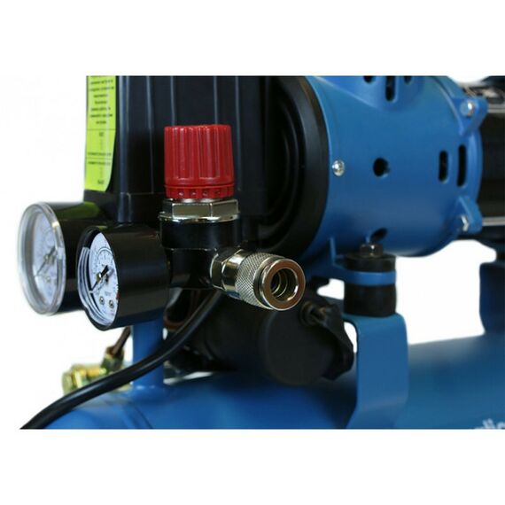 Компрессоры: Компрессор безмасляный Sturm! AC93210OL 900Вт, 10л, 2750 об/мин, 180 л/мин, 8 бар, бесшумный фотографии