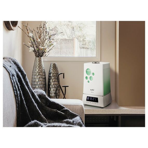 Очистители, увлажнители и осушители воздуха: Увлажнитель воздуха Ballu UHB-1500 фотографии