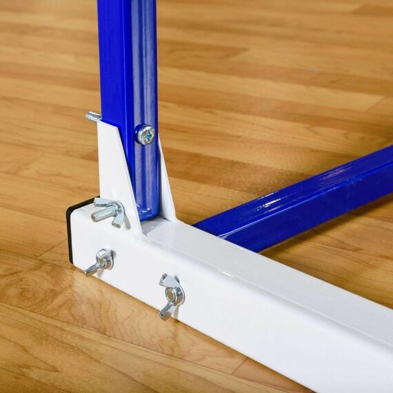 Легкая атлетика:  Барьер для легкой атлетики переменной высоты (складной, с противовесом) фотографии