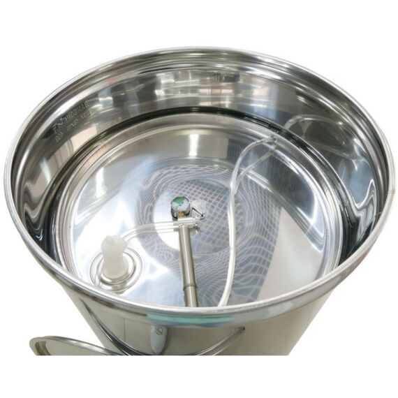 Емкости из нержавеющей стали:  Ёмкость (бочка) для хранения и брожения 750 л фотографии