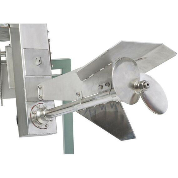 Моторы лодочные:  Лиман, прямая ременная передача, двигатель Honda, 8.4 л.с. расход 2 л/ч фотографии