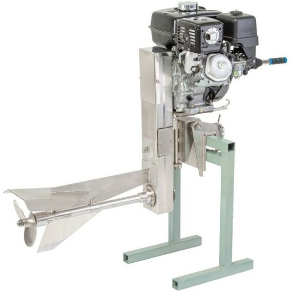 Моторы лодочные:  Лиман, прямая ременная передача, двигатель Lifan, 9 л.с., расход 2 л/ч фотографии