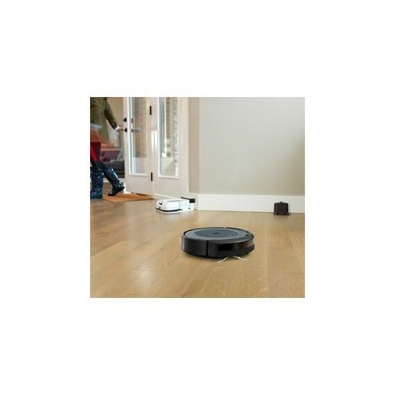 Роботы-пылесосы: Робот-пылесос iRobot Roomba j7 фотографии