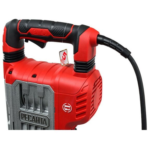 Отбойные молотки: Отбойный молоток РЕСАНТА ОМ-1800Э 1800 Вт, 70 Дж, 92 дБ фотографии