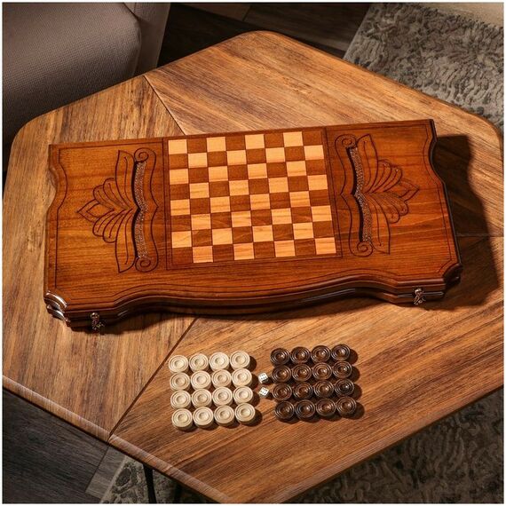 Настольные игры:  Нарды ручной работы "Орел в полете", 60х30 см, с шахматным полем, Армения фотографии