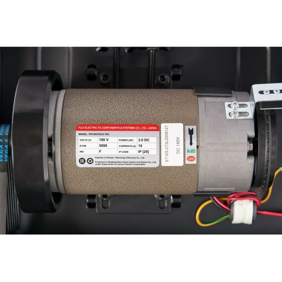 Беговые дорожки: Беговая дорожка Titanium Masters Physiotech A360 фотографии