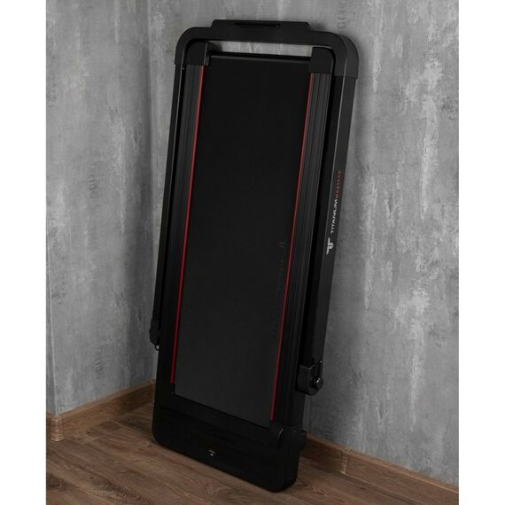 Беговые дорожки: Беговая дорожка Titanium Masters Slimtech C150 фотографии