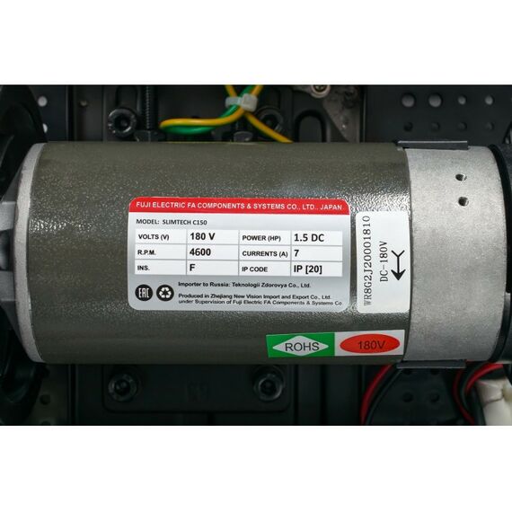 Беговые дорожки: Беговая дорожка Titanium Masters Slimtech C150 фотографии