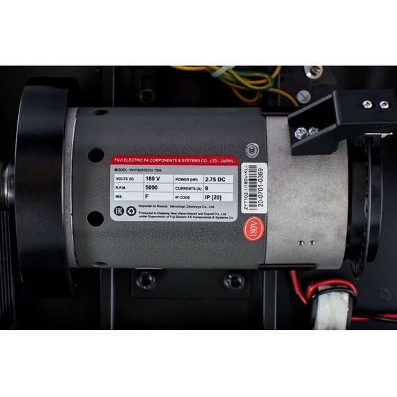 Беговые дорожки: Беговая дорожка Titanium Masters Physiotech M270 фотографии