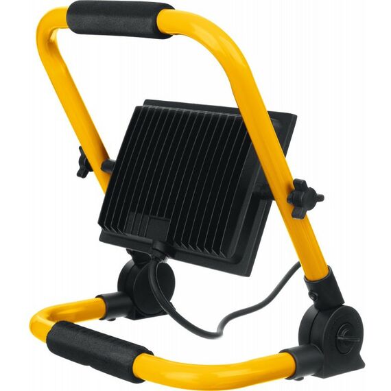 Осветительные приборы: Светодиодный прожектор STAYER LED-MAX 50 Вт переносной [57135-50] фотографии