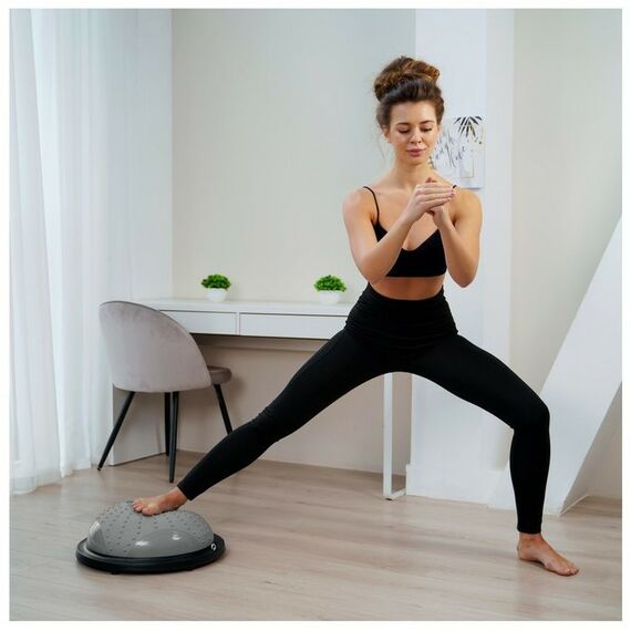 Фитнес оборудование: Полусфера BOSU гимнастическая массажная  46 х 20 см с насосом, цвет серый фотографии