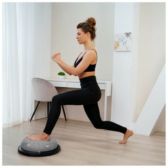 Фитнес оборудование: Полусфера BOSU гимнастическая массажная  46 х 20 см с насосом, цвет серый фотографии