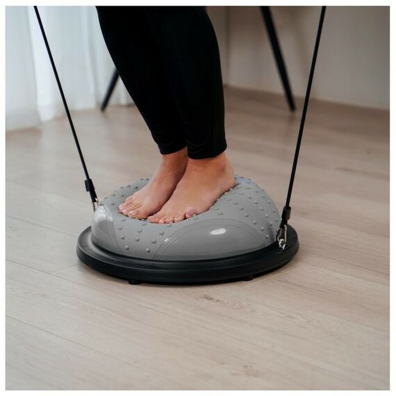 Фитнес оборудование: Полусфера BOSU гимнастическая массажная  46 х 20 см с насосом, цвет серый фотографии