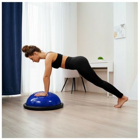 Фитнес оборудование: Полусфера BOSU гимнастическая массажная  55 х 25 см с насосом, цвет синий фотографии