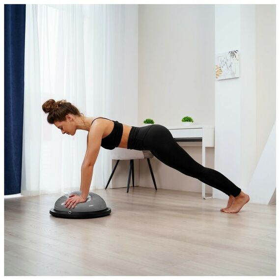 Фитнес оборудование: Полусфера BOSU гимнастическая  46 х 20 см с насосом, цвет серый фотографии