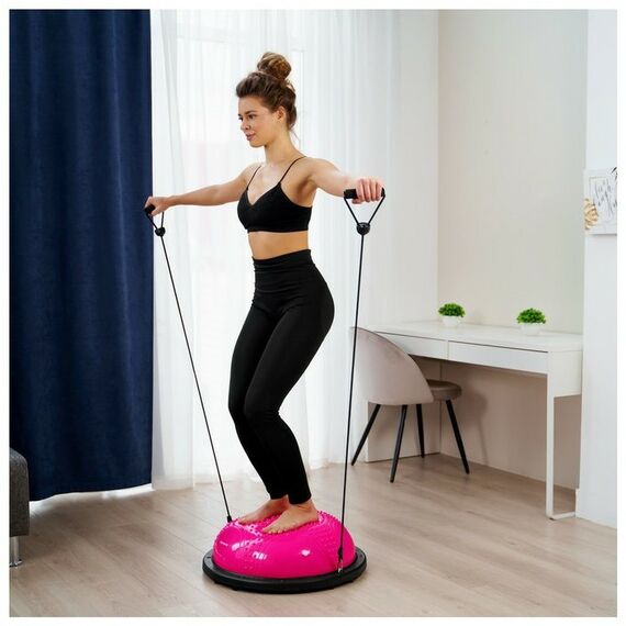 Фитнес оборудование: Полусфера BOSU гимнастическая ONLYTOP 55х25 см массажная, с насосом, цвет розовый фотографии