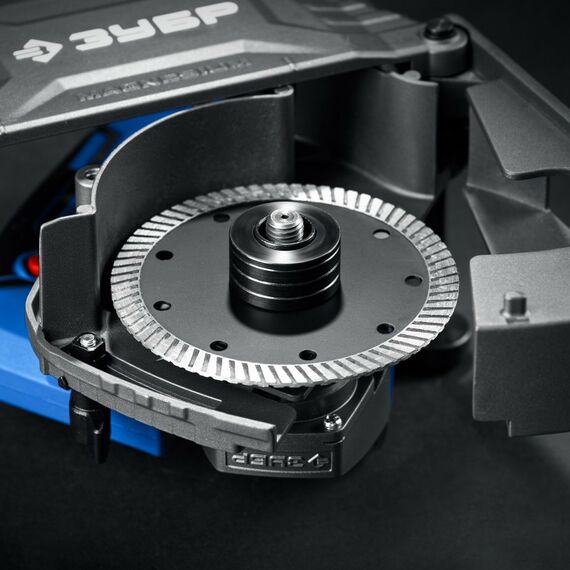 Штроборез (бороздодел) Зубр Профессионал ЗШ-П30-1600 ПСТК d 125 мм, 1600 Вт, 30 мм, кейс фотографии