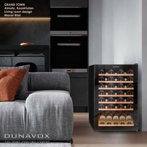 Компрессорный винный шкаф Dunavox (Венгрия) DXFH-48.130 фотографии