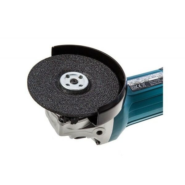 Угловые шлифмашинки (болгарки): Углошлифмашина Makita GA5040C 1.4кВт, 11000 об/мин, 125х22мм, 2.5кг, плавный пуск фотографии